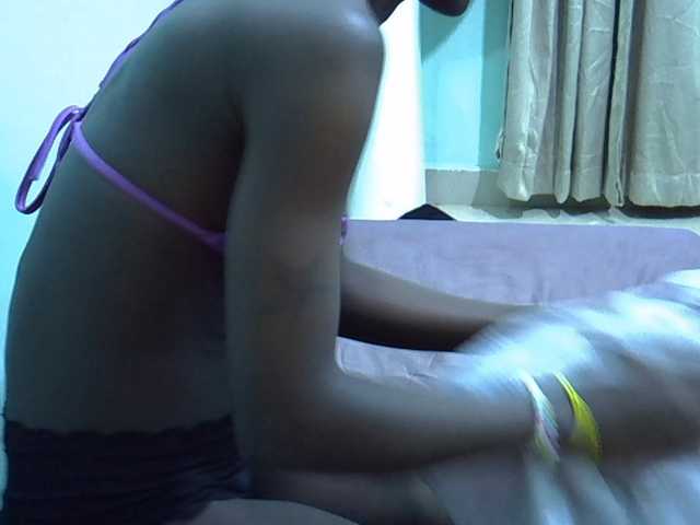 Hot-mila live cam on BongaCams