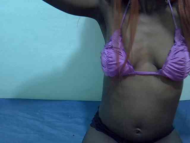 Hot-mila webcam