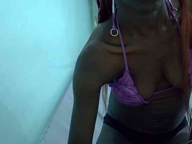 Hot-mila webcam