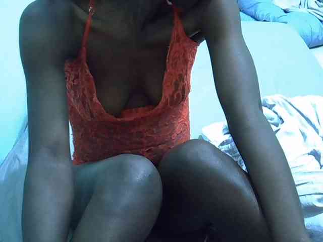 Hot-mila webcam
