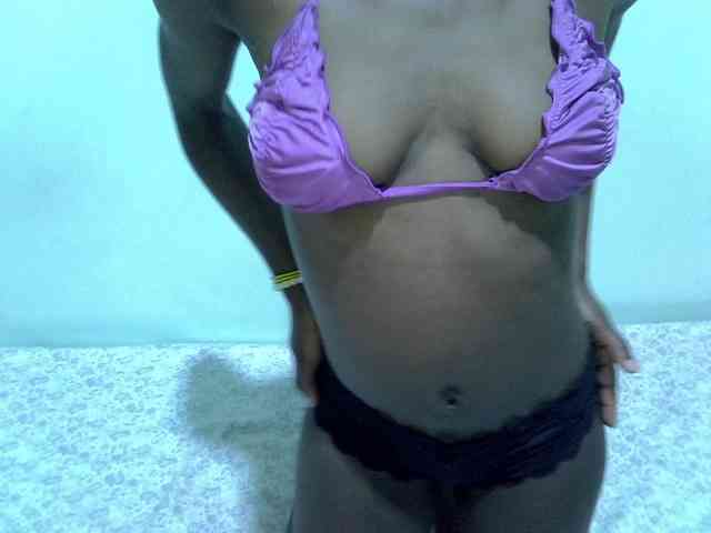 Hot-mila webcam