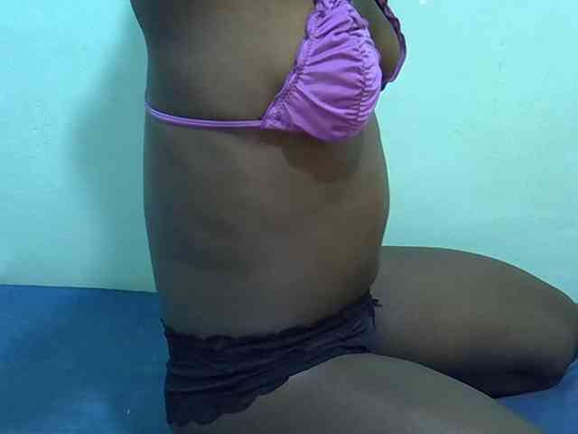 Hot-mila webcam