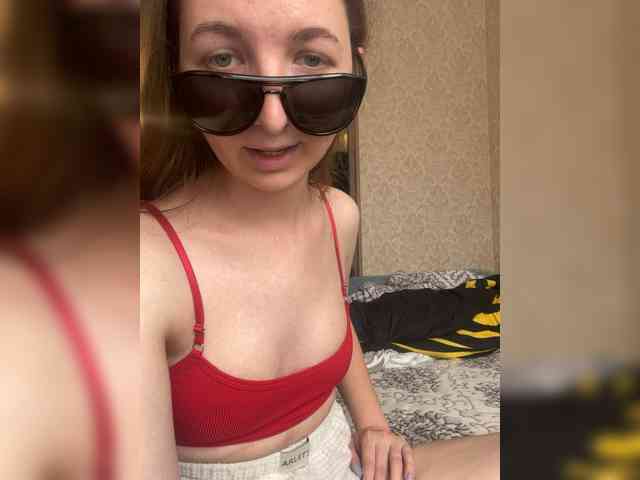ladymeow01 webcam
