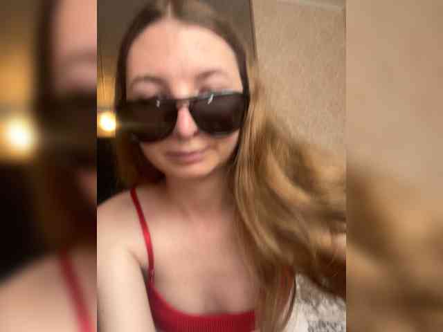 ladymeow01 webcam