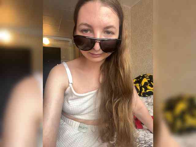 ladymeow01 webcam
