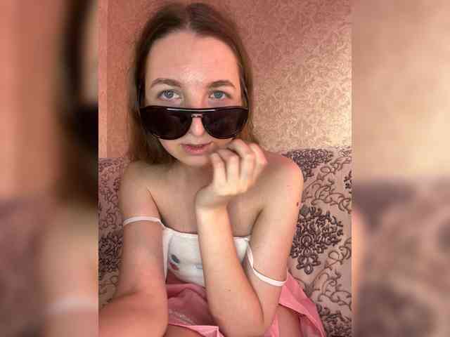 ladymeow01 webcam