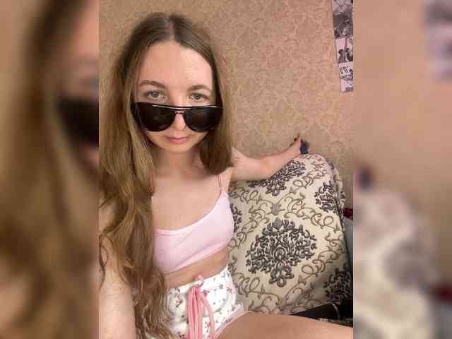 ladymeow01 webcam