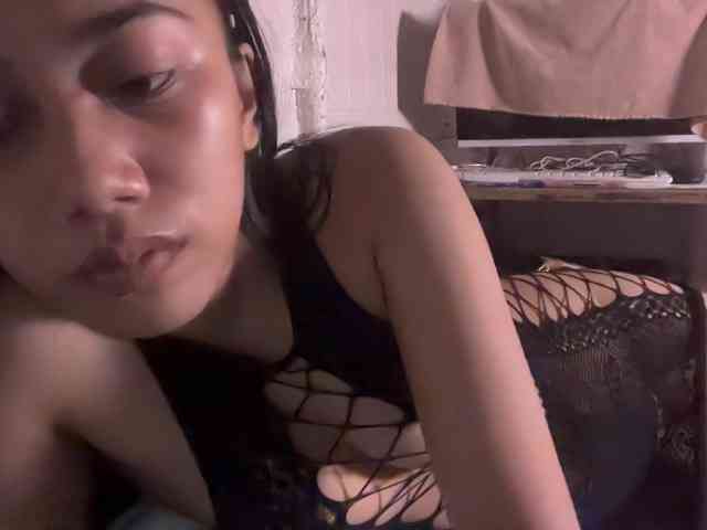 slimslitbaby webcam