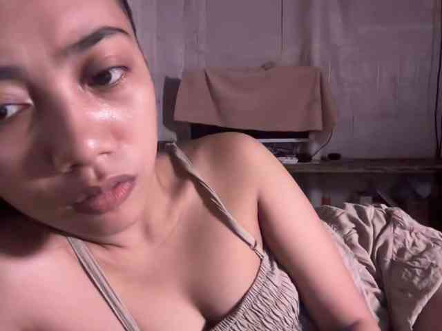 slimslitbaby webcam