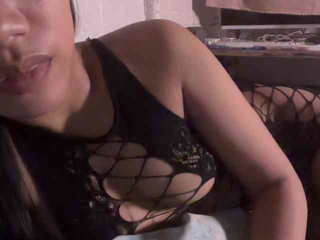 slimslitbaby webcam