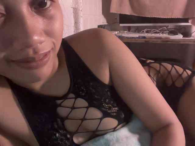 slimslitbaby webcam