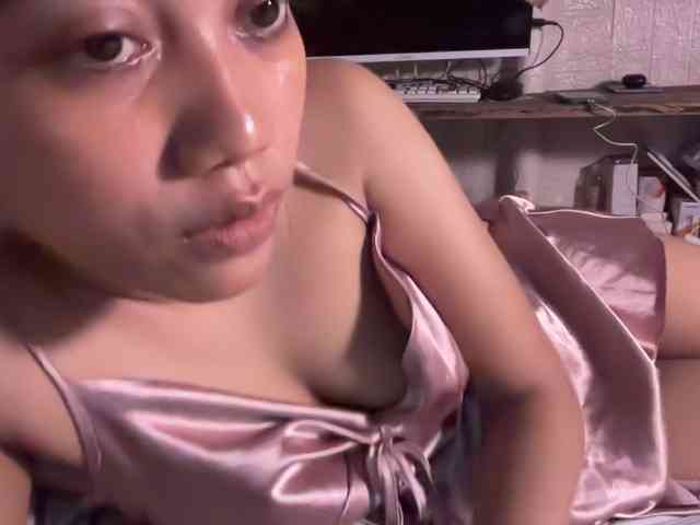 slimslitbaby webcam