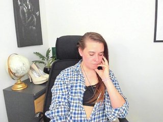 LadyAlessa Porn Show