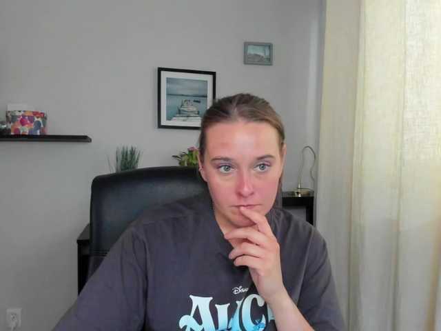 LadyAlessa live cam on BongaCams