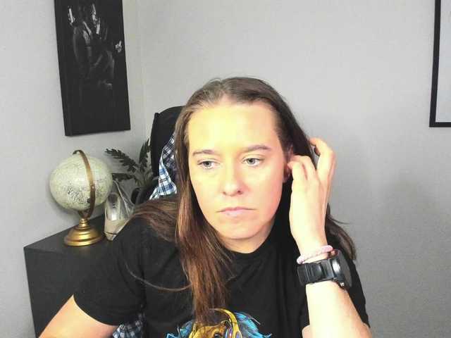 LadyAlessa live cam on BongaCams