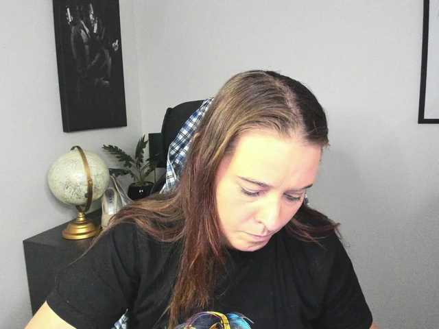 LadyAlessa live cam on BongaCams