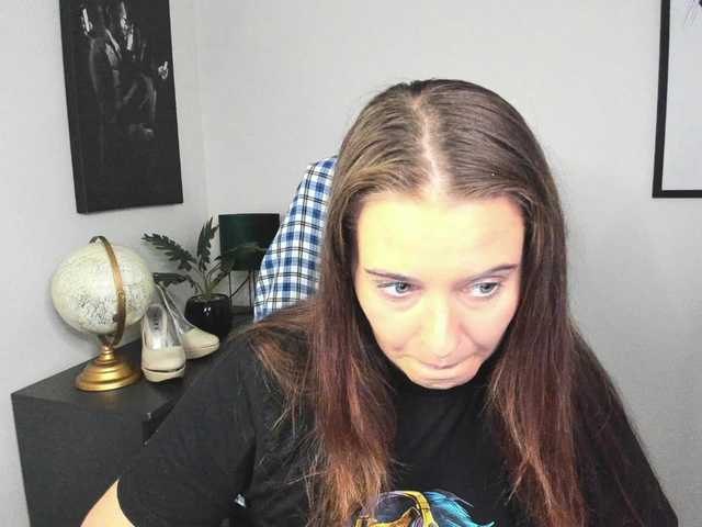 LadyAlessa live cam on BongaCams