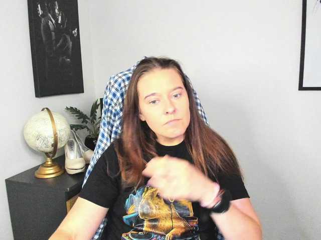 LadyAlessa live cam on BongaCams