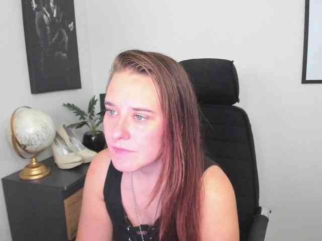 LadyAlessa Sex Cam Show
