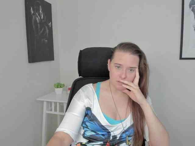 LadyAlessa Sex Cam Show
