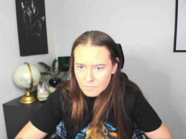 LadyAlessa webcam