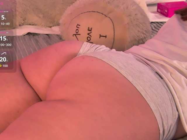 MireyaLin live cam on BongaCams