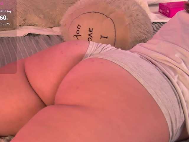 MireyaLin live cam on BongaCams