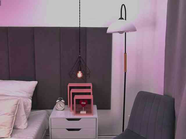 MireyaLin webcam