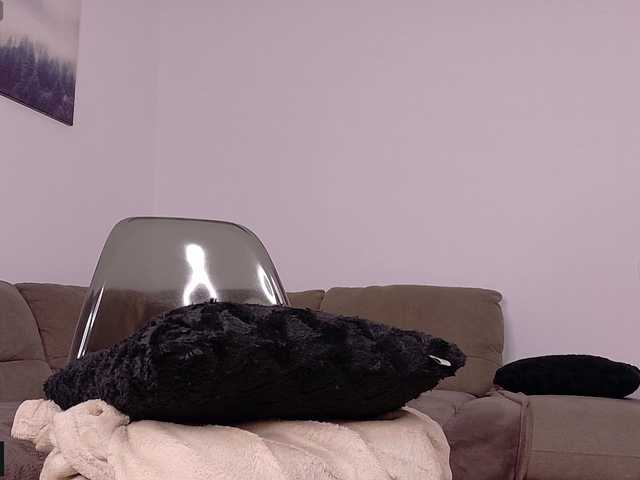 IceBlueBabe live cam on BongaCams