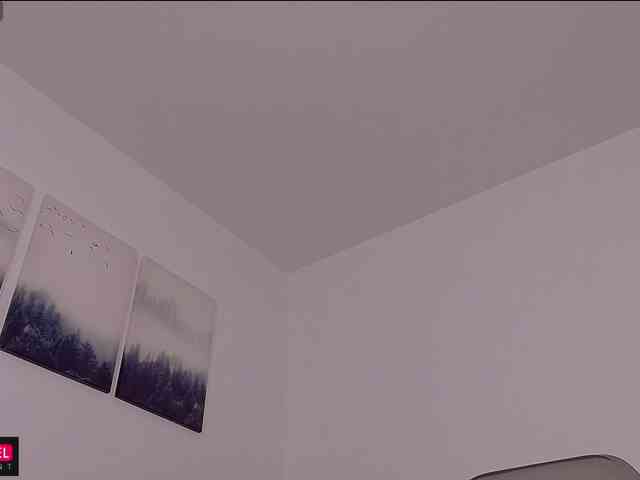 IceBlueBabe webcam
