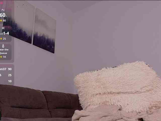 IceBlueBabe webcam