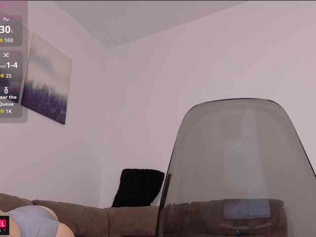 IceBlueBabe IceBlueBabe