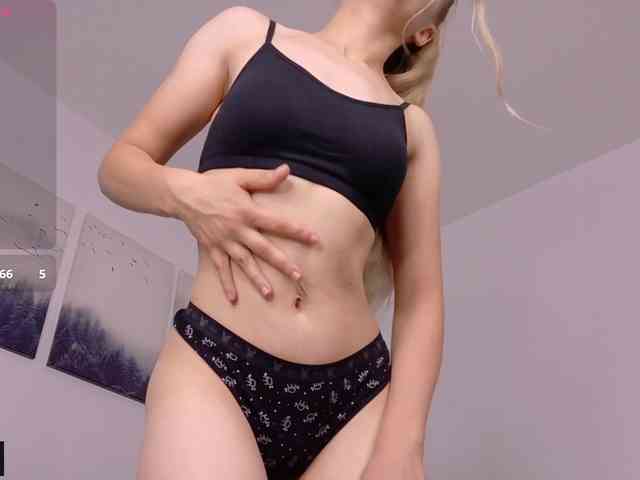 IceBlueBabe webcam
