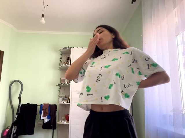 TomekaMaier live cam on BongaCams