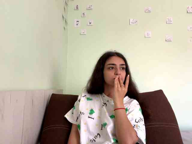 TomekaMaier webcam