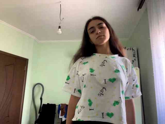TomekaMaier webcam