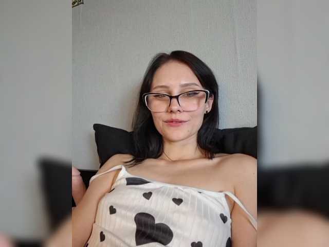 EnaVladiaa live webcam show