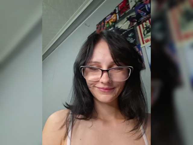 EnaVladiaa live webcam show