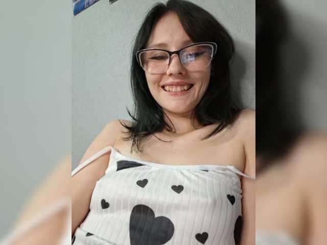 EnaVladiaa live webcam show