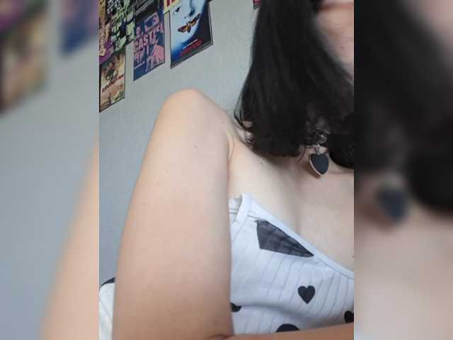 EnaVladiaa live webcam show