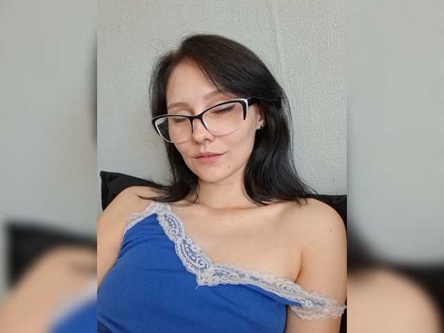 EnaVladiaa live webcam show