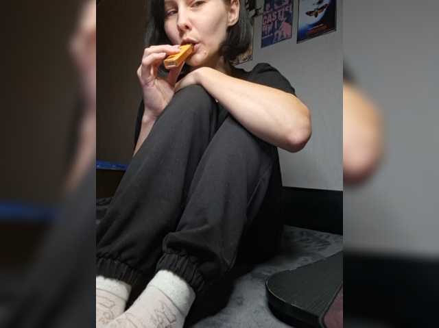 EnaVladiaa live cam on BongaCams
