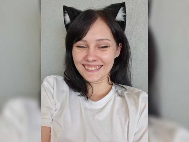 EnaVladiaa live cam on BongaCams
