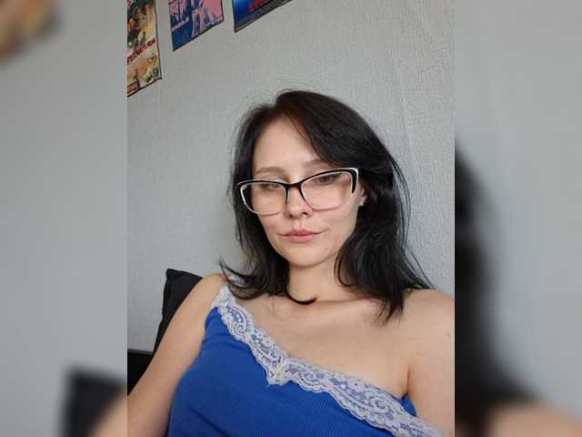 EnaVladiaa live cam on BongaCams