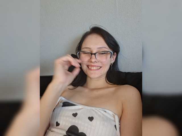 EnaVladiaa live webcam show