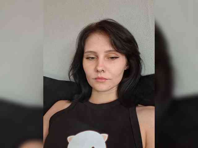 EnaVladiaa webcam