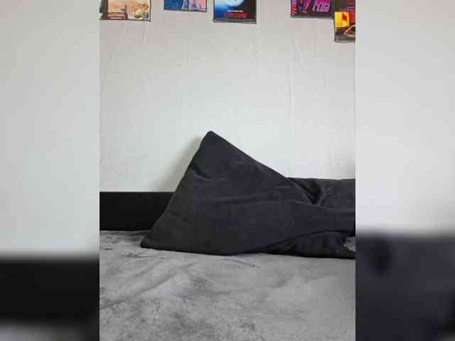 EnaVladiaa webcam