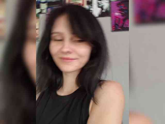EnaVladiaa webcam