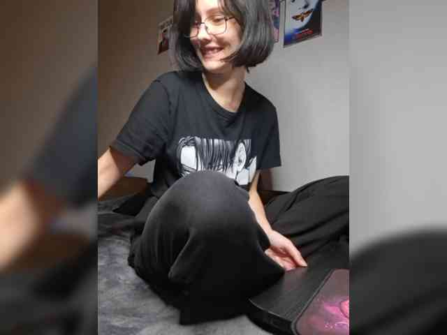 EnaVladiaa webcam