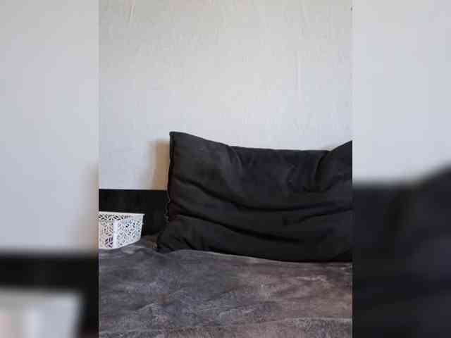 EnaVladiaa webcam